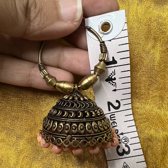 Beaded Metal Sandal Hoops - Picture 3 of 6